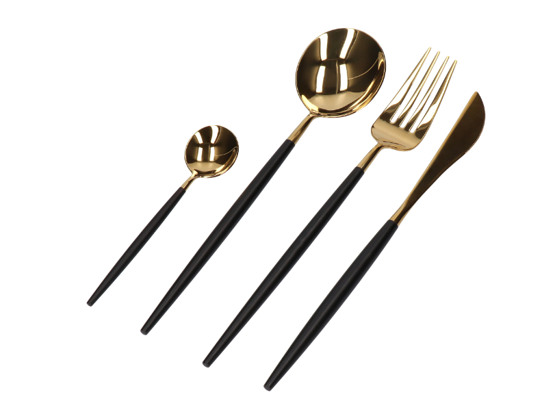 Set tacamuri pentru 6 persoane, 24 piese