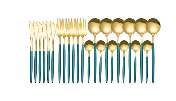 Set 24 de tacamuri portugheze, pentru 6 persoane, verde/auriu